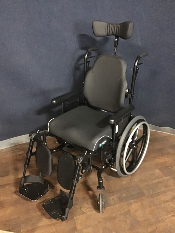 SUNRISE MEDICAL Quickie SR45 Manual Tilt Wheelchair
